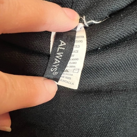 D11.28 Skinny Black Tights with Zipper Pockets One Size - Picture 3 of 5